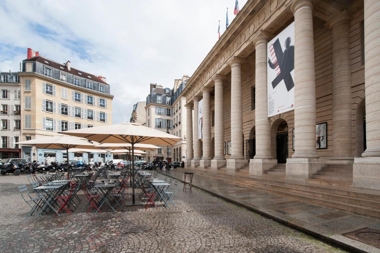Paris Place Pantheon Exterior photo