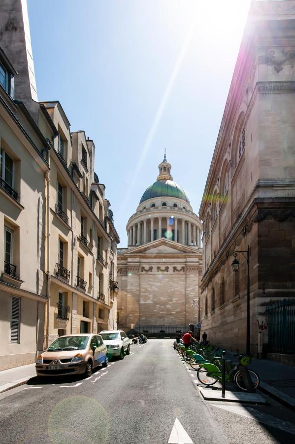 Paris Place Pantheon Exterior photo
